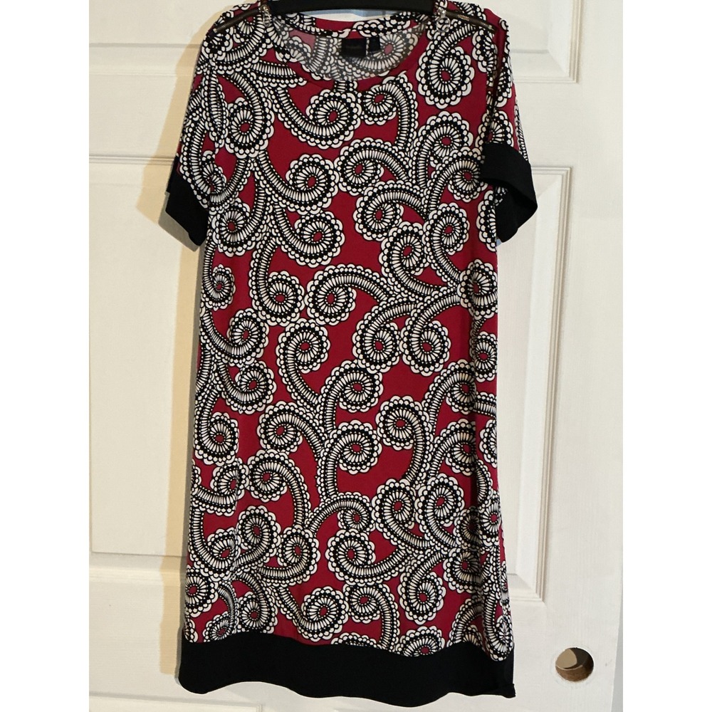 Rafaella Womens Red Black Paisley‎ Shift Dress Short Sleeve Shoulder Zips Size M